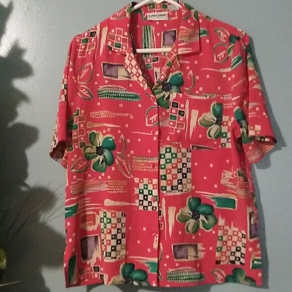 Vintage Hawaiian button down shirt - Picture 1 of 11